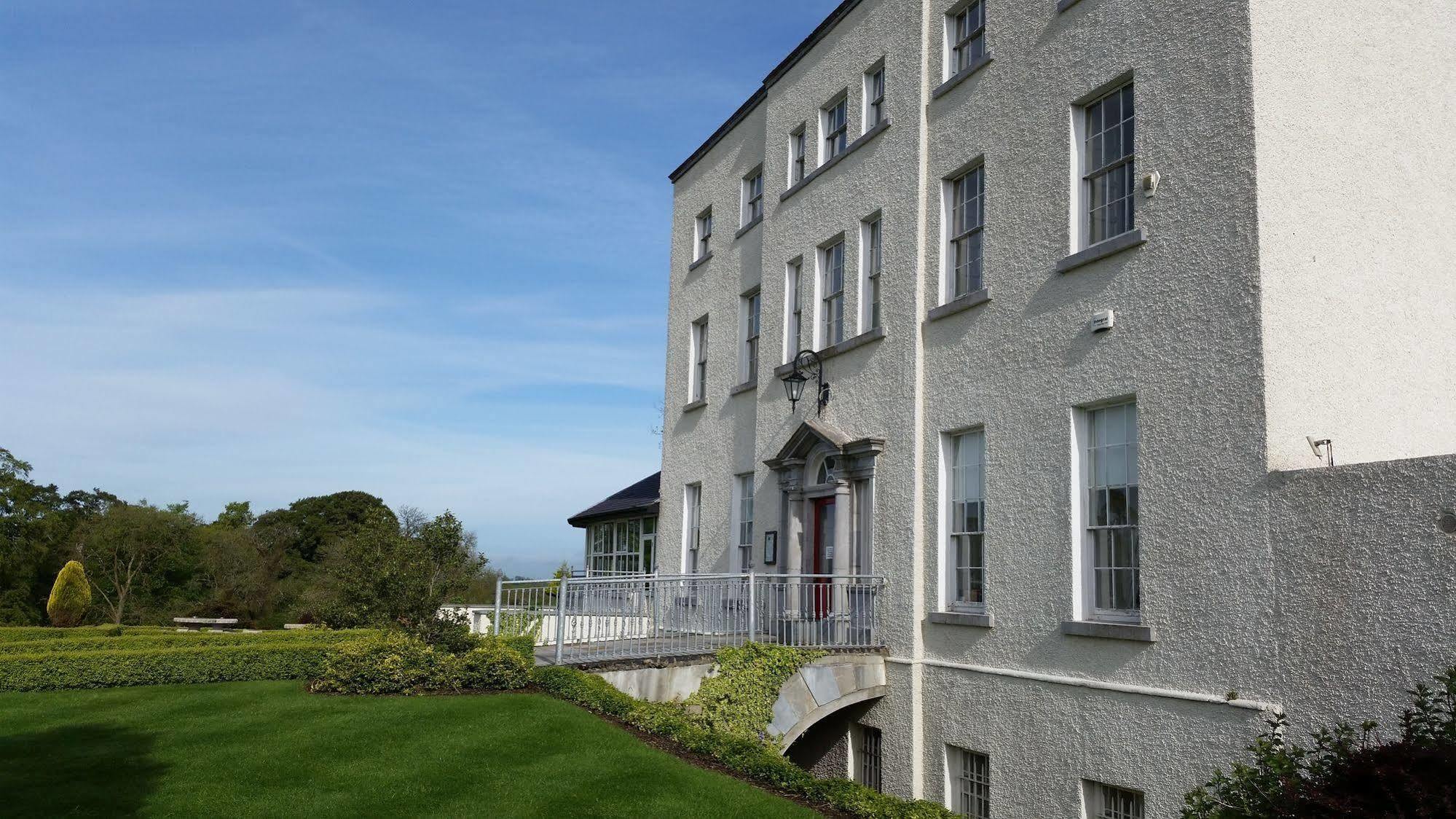 New Forest Estate Lodges Tyrrellspass エクステリア 写真